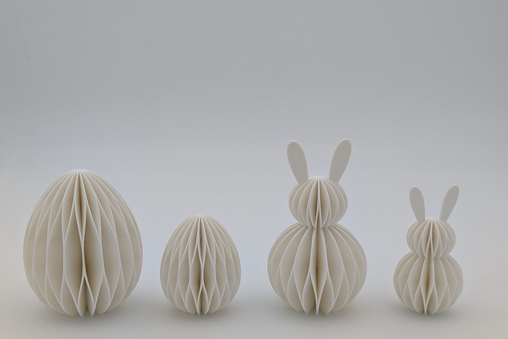 3D-printable white honeycomb Easter decoration set (two bunnies and two eggs in various sizes)
